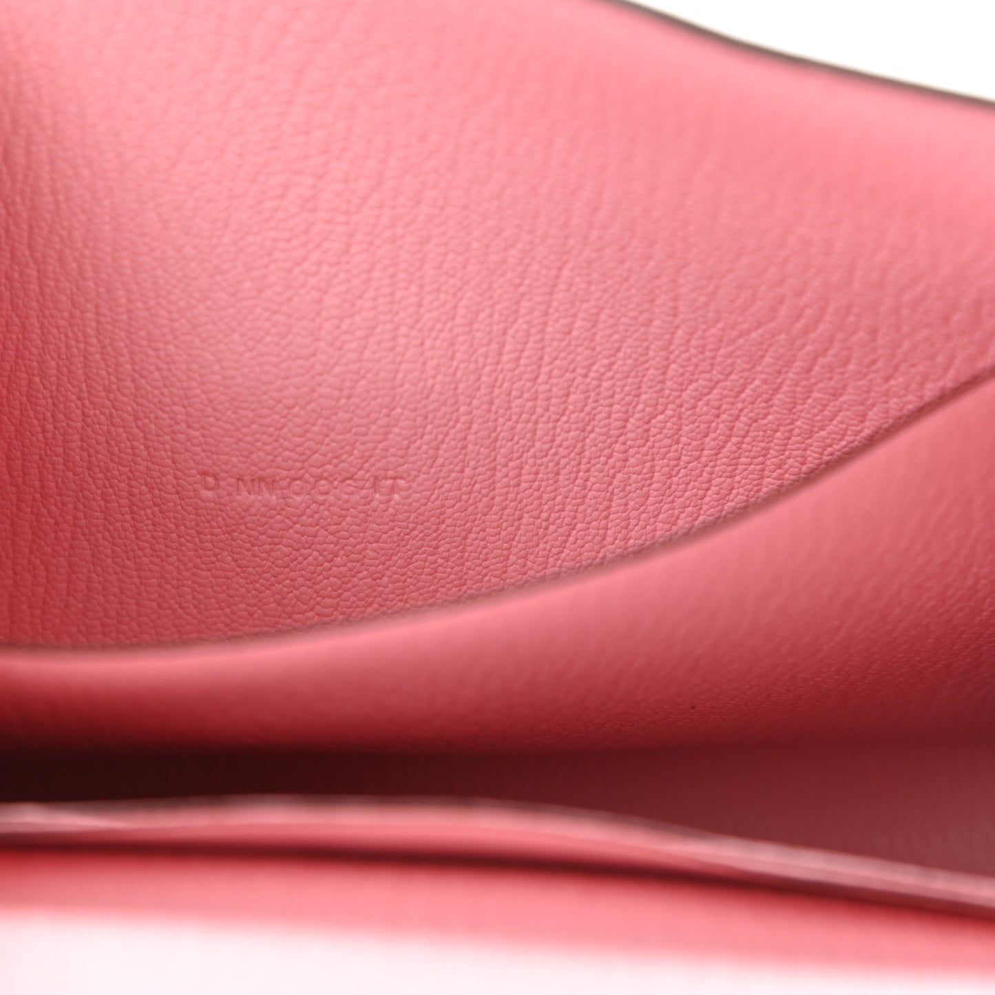 Chevre Mysore Clic 16 Wallet Rose Sakura