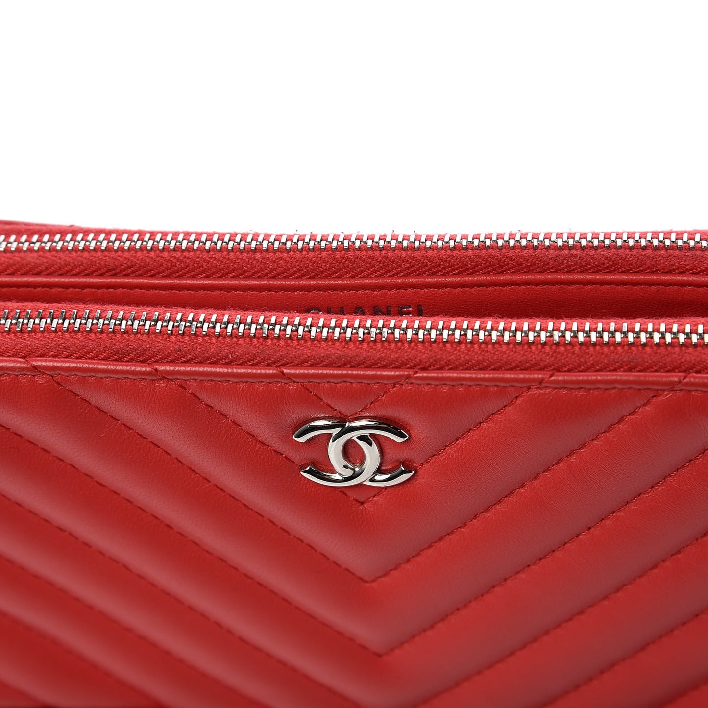 Lambskin Chevron Quilted Studded Small Clutch With Chain Red