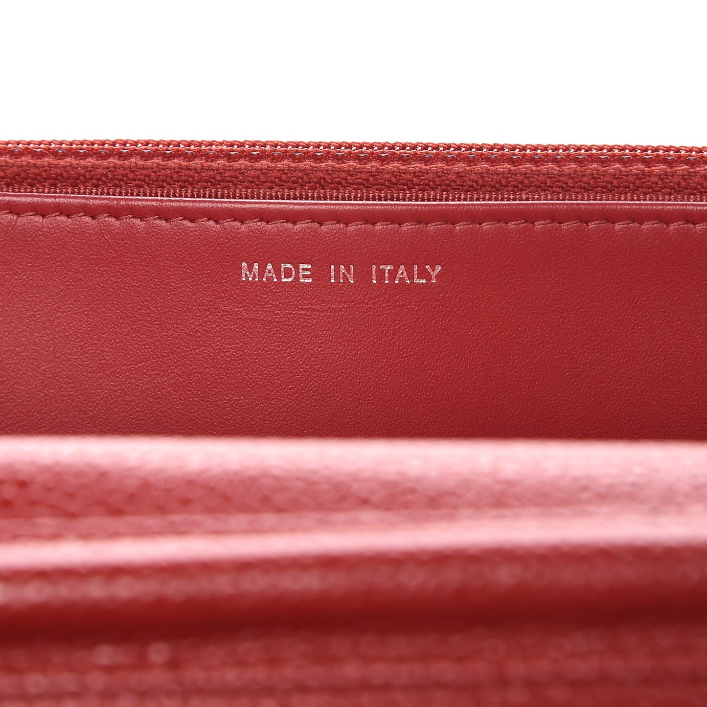 Caviar Quilted Wallet on Chain WOC Red