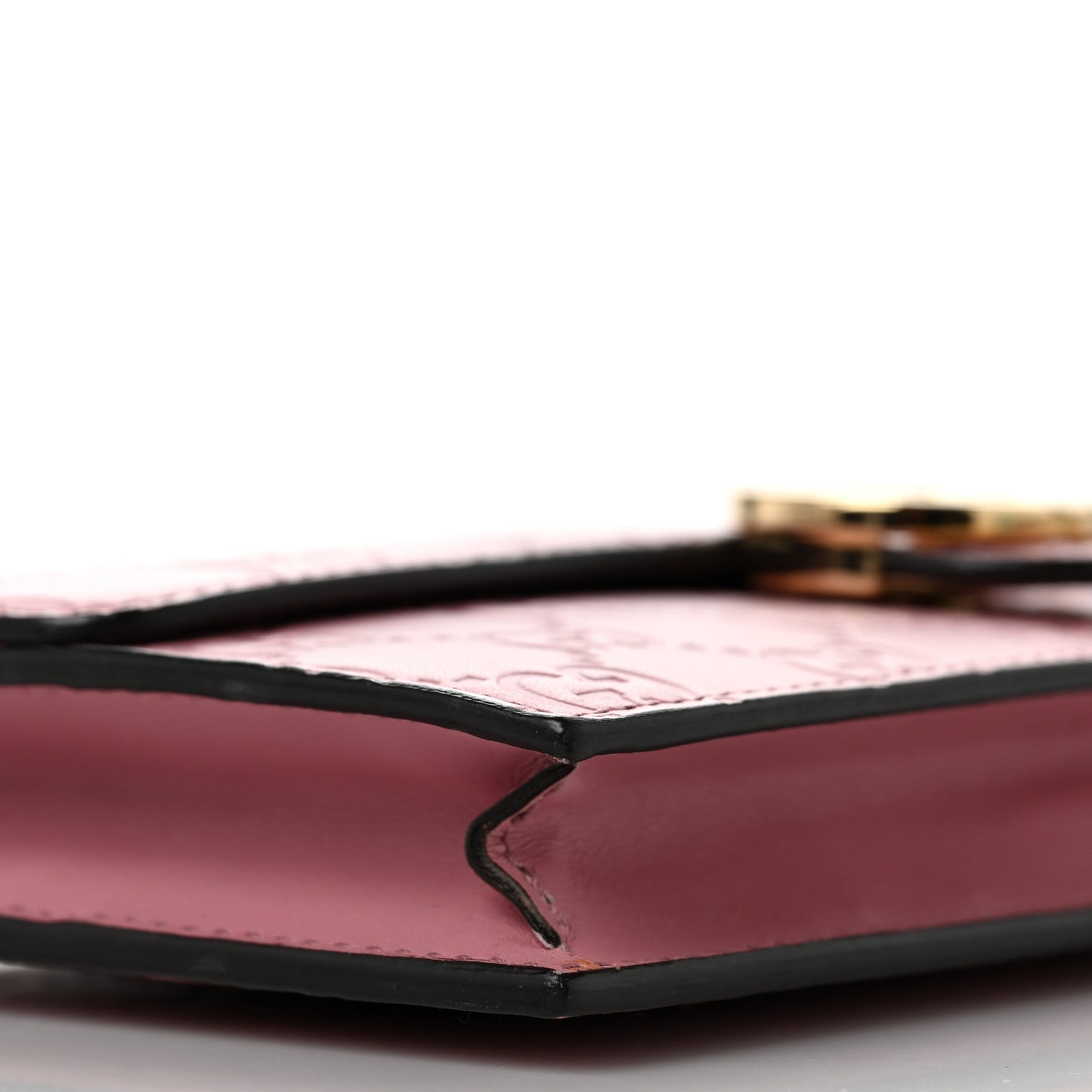 Guccissima Icon Chain Wallet Carmine Rose