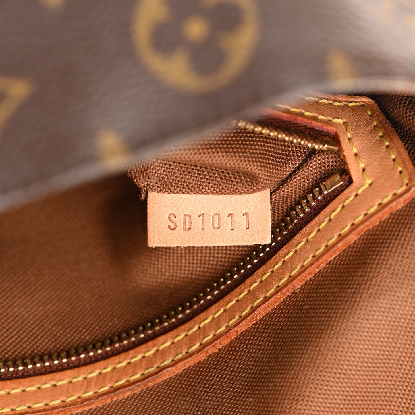 Monogram Mini Looping