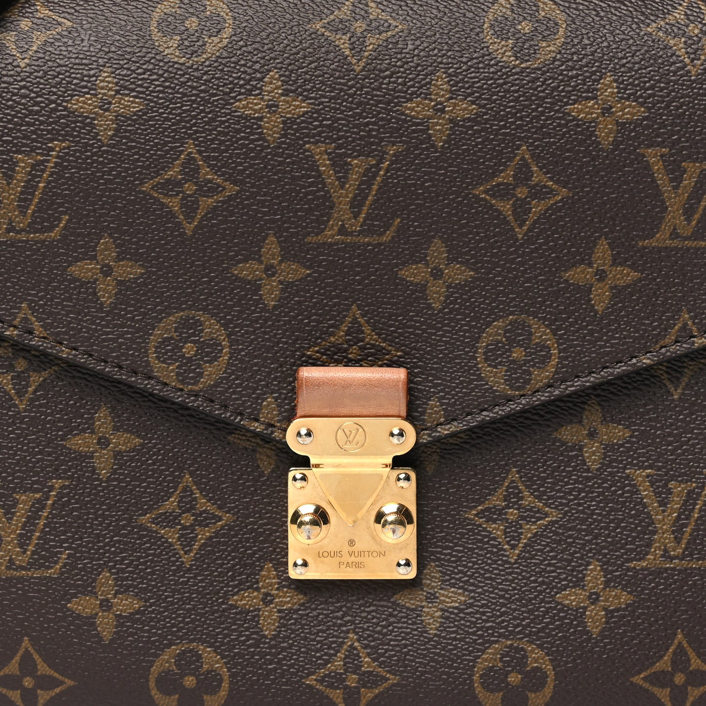 Monogram Pochette Metis