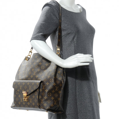 Louis Vuitton Monogram Metis 2 of 8
