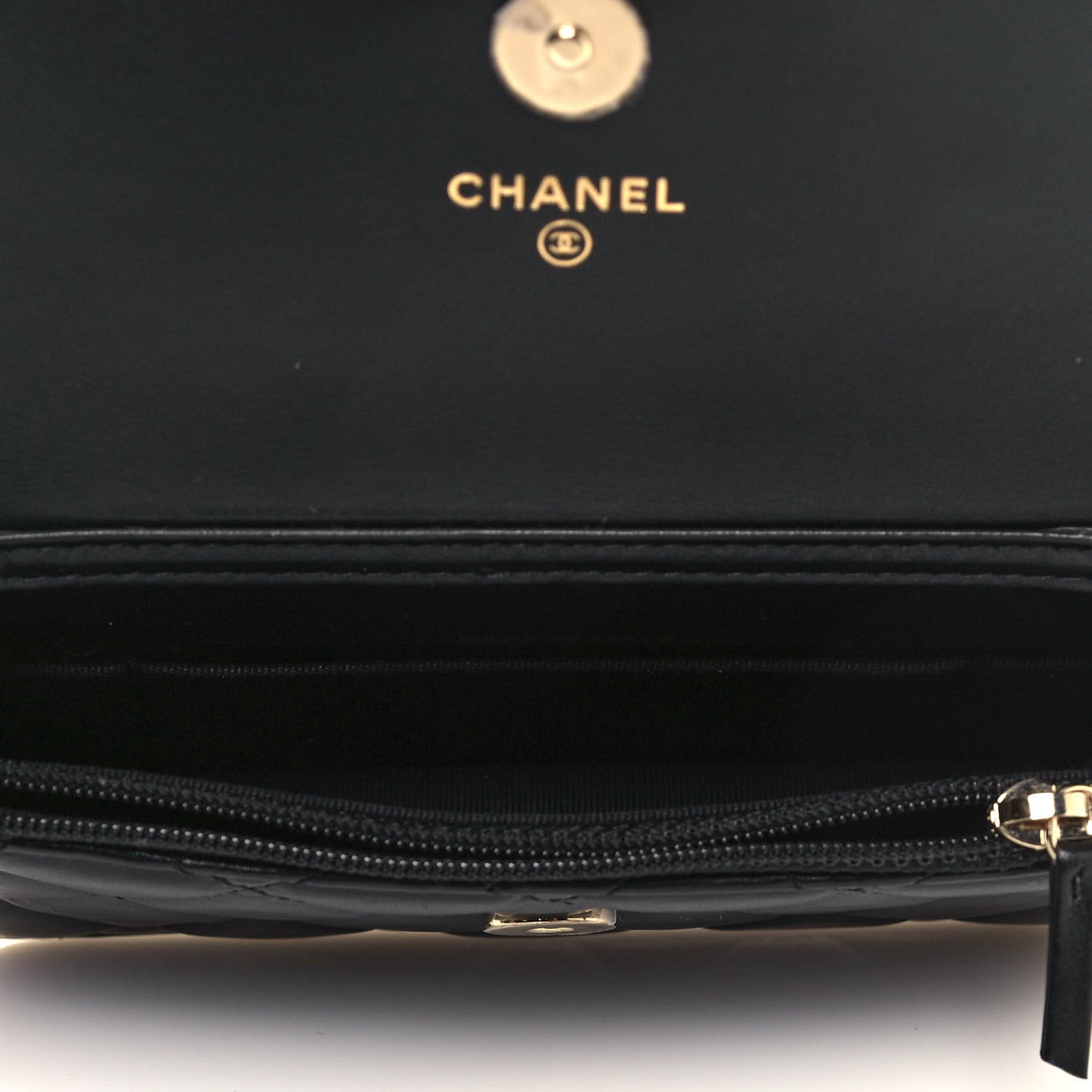 Calfskin Quilted Maxi Pearls Clutch With Chain Black
