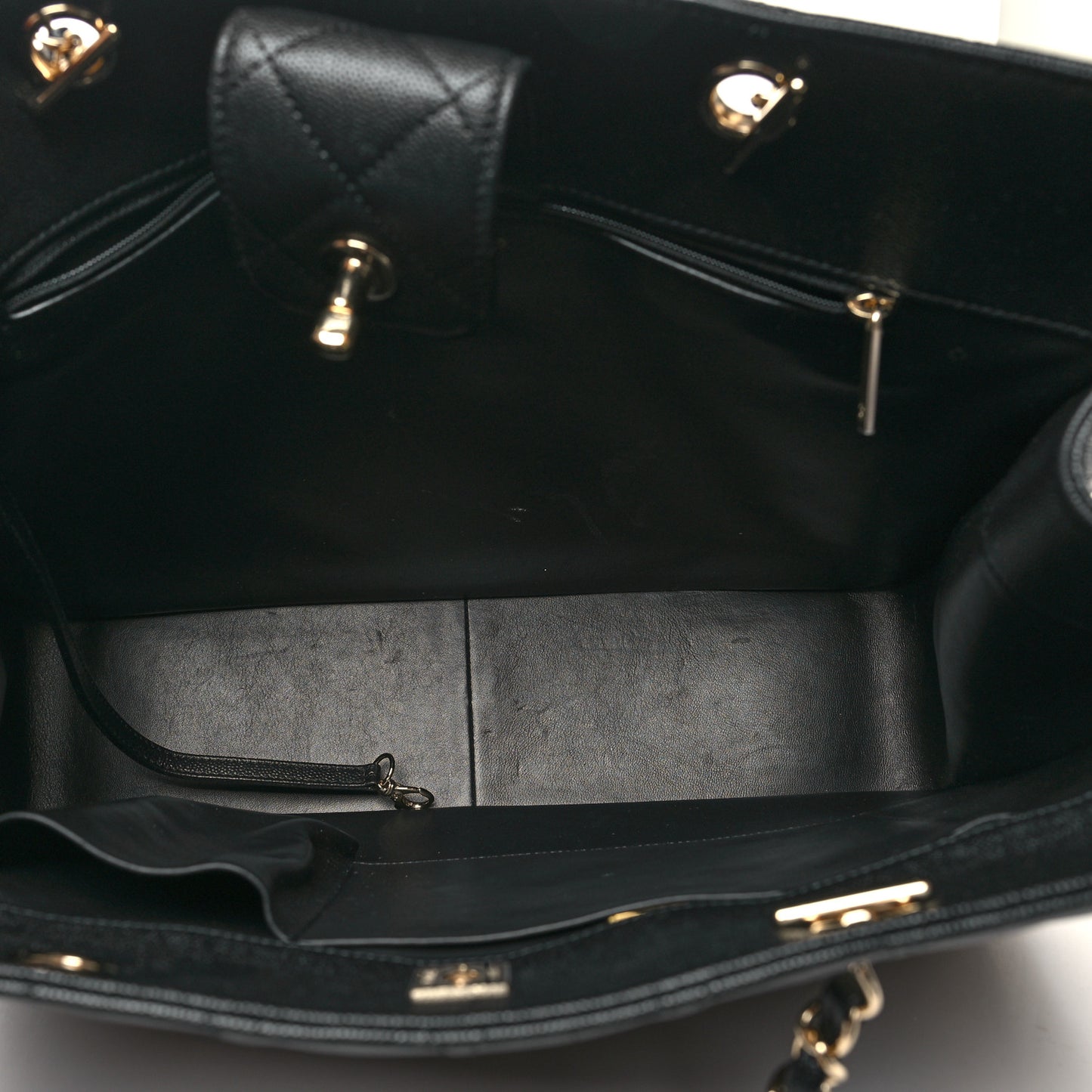 Caviar Quilted Large Shopping Tote Black