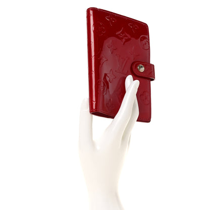 Louis Vuitton Vernis Small Ring Agenda Cover Pomme D'Amour 2 of 9