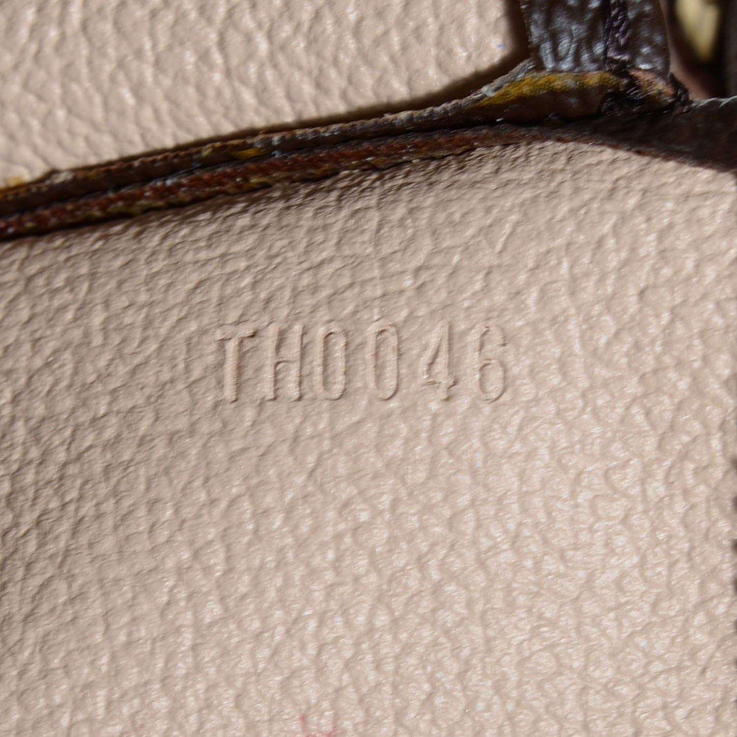 Louis Vuitton Monogram Toiletry Pouch 26 7 of 7