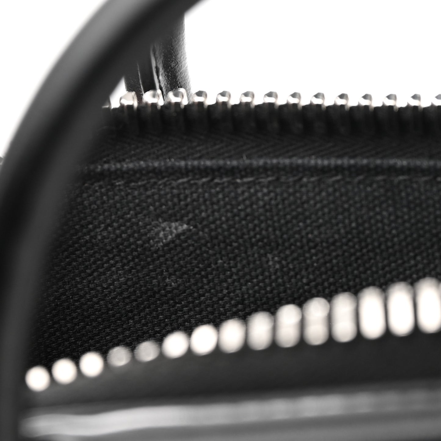 Shiny Lord Calfskin Mini Antigona Black