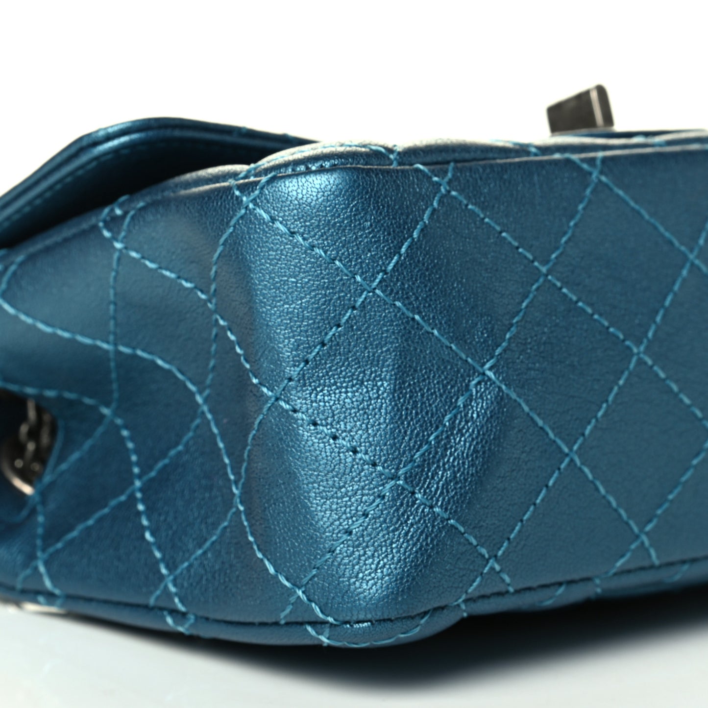 Metallic Sheepskin Quilted 2.55 Reissue Mini Flap Blue