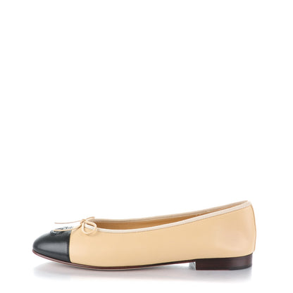 Chanel Lambskin Cap Toe Ballerina Flats 39.5 Beige Black 1 of 7