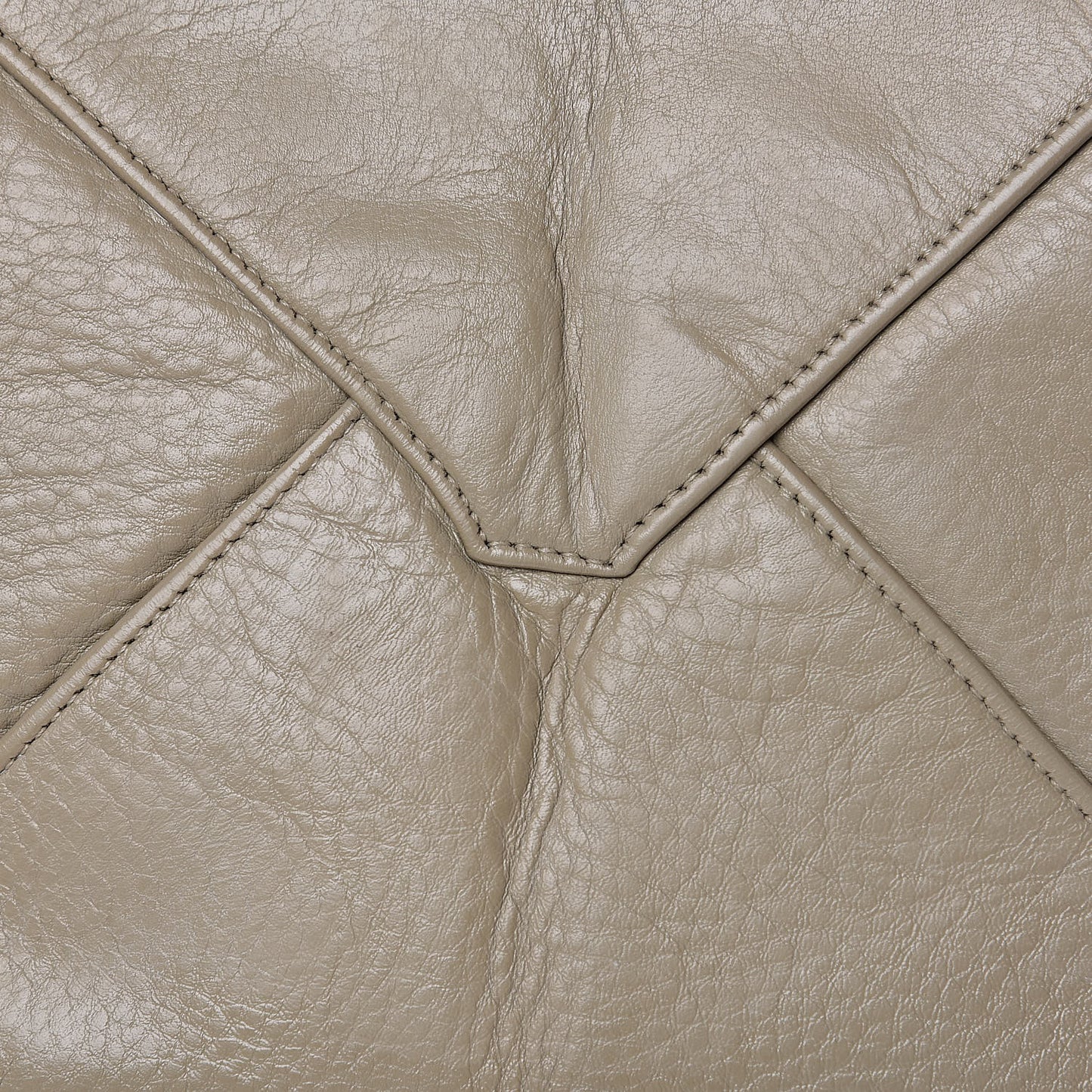 Grained Calfskin Medium Horizontal Cabas Phantom Taupe