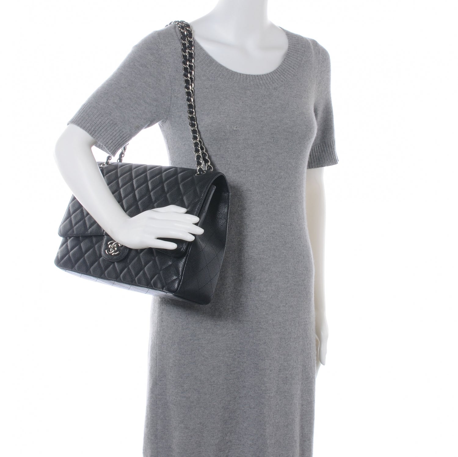 Chanel Caviar Maxi Single Flap Black 2 of 8