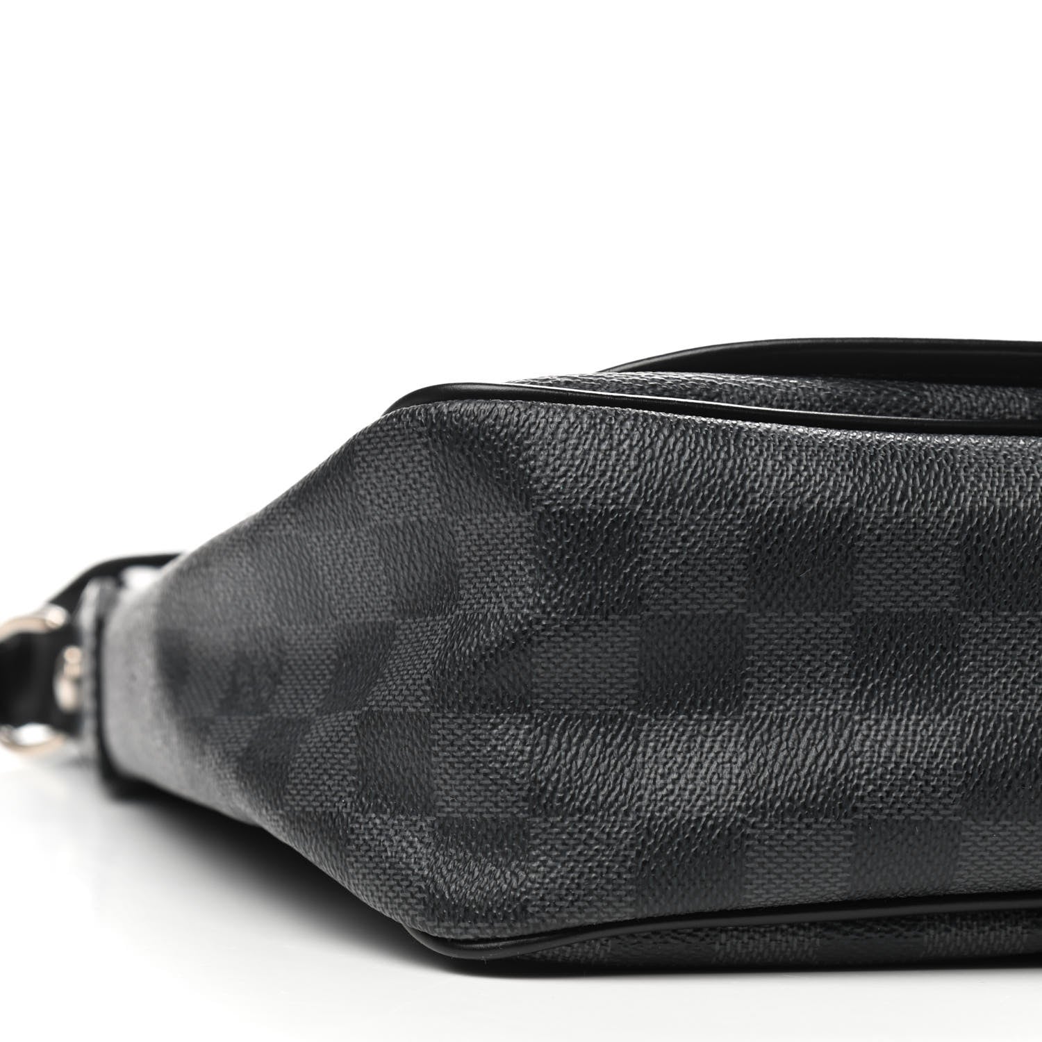 Louis Vuitton Damier Graphite Daniel GM 7 of 10