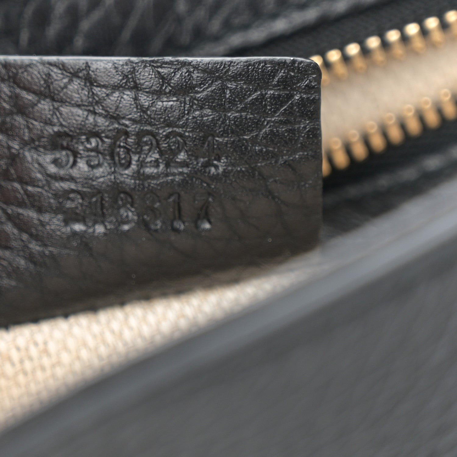 Gucci Pebbled Calfskin Medium Soho Flap Crossbody Black 7 of 10