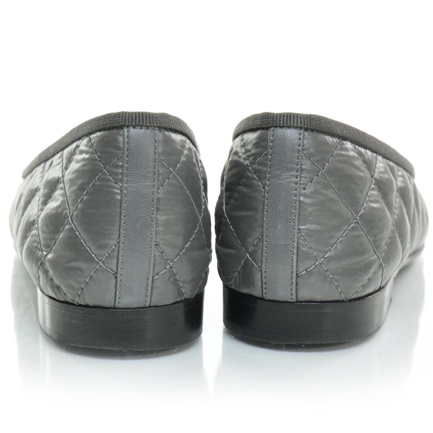 Chanel Nylon Quilted Cap Toe Ballerina Flats 39.5 Black and Gray 3 of 8
