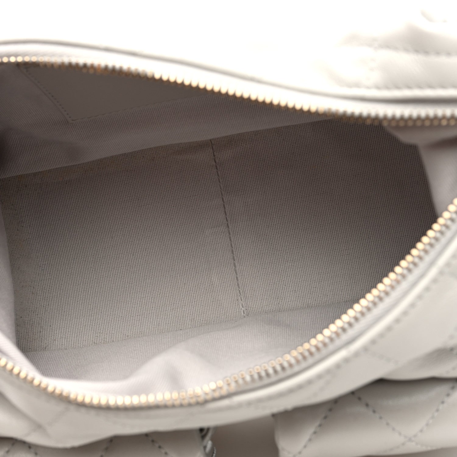 Chanel Shiny Lambskin Quilted Large Trendy Pockets Hobo Light Grey 5 of 10