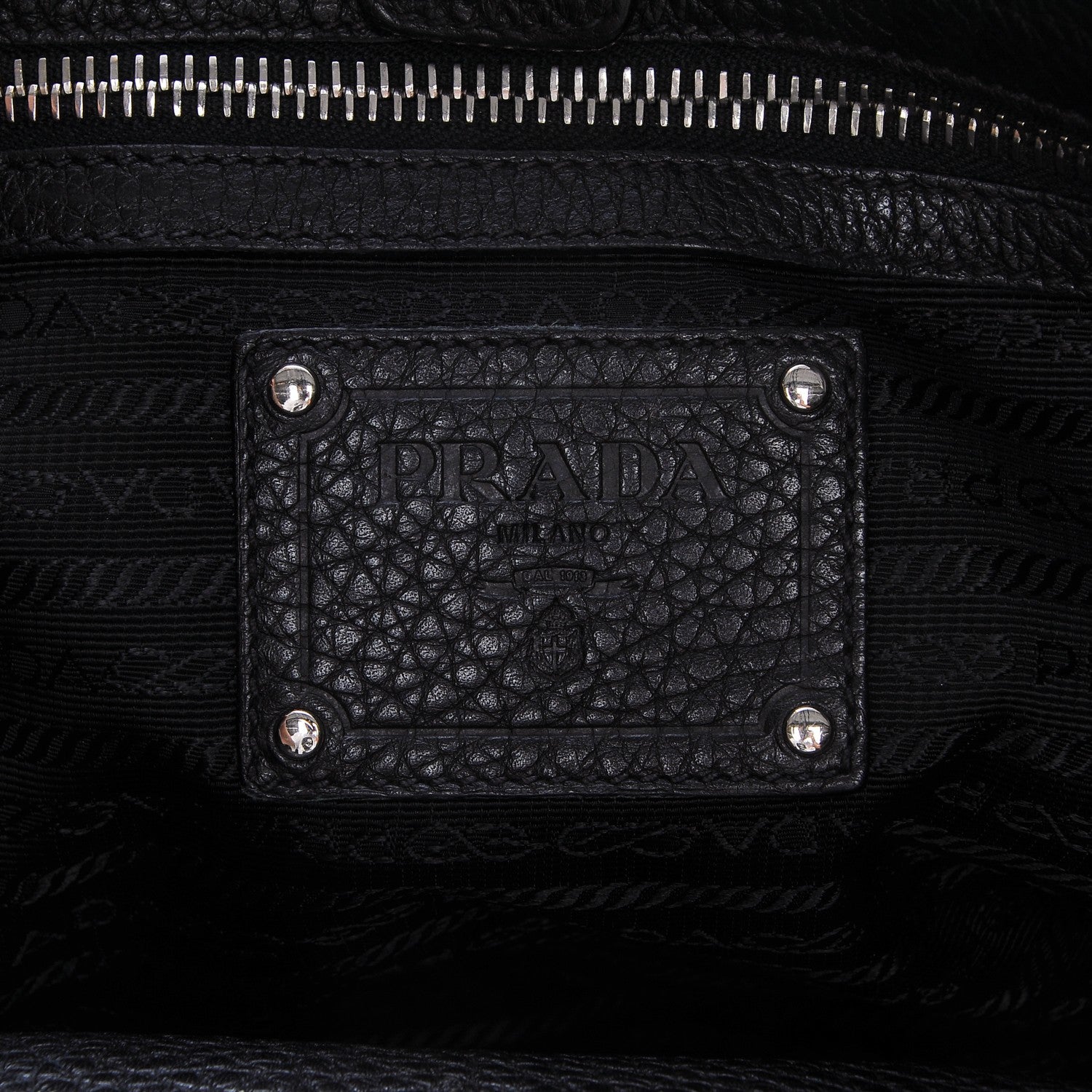 Prada Vitello Daino Shoulder Bag Nero Black 6 of 7