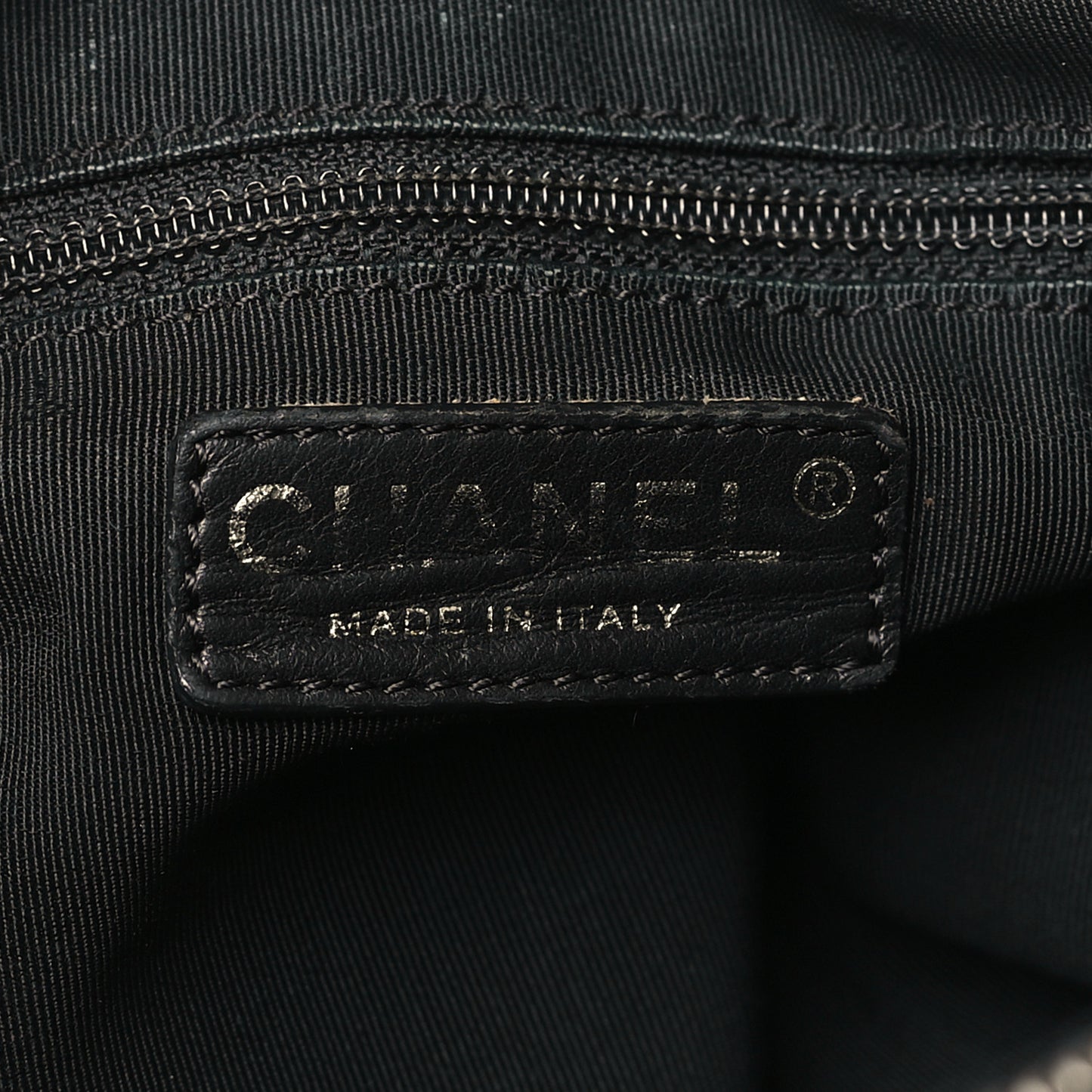 Caviar Quilted Petit Timeless Tote PTT Black