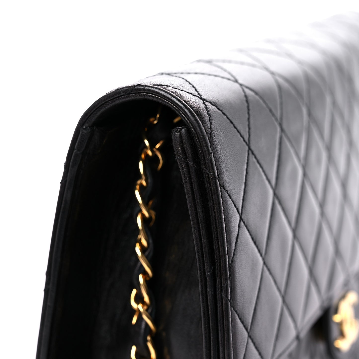 Lambskin Quilted Medium Single Flap Black