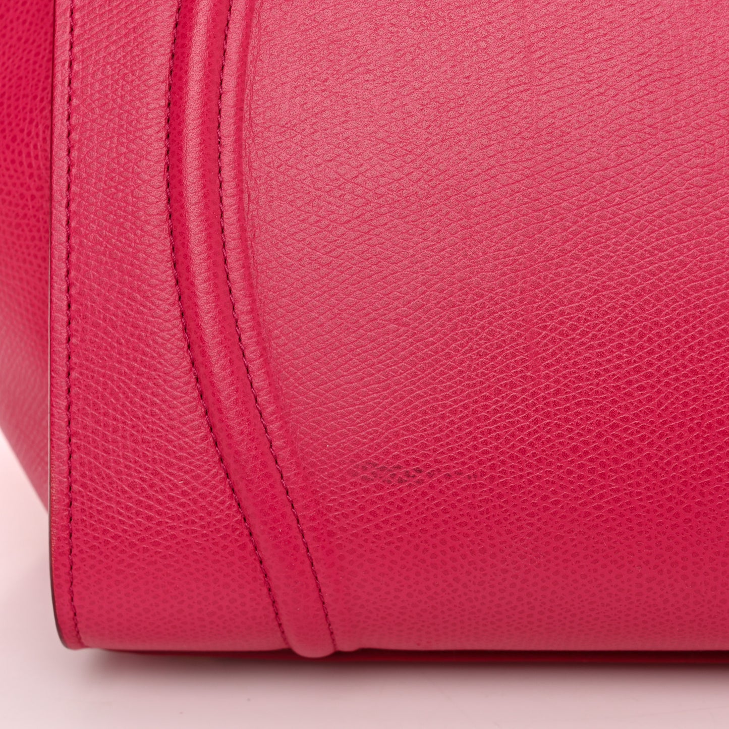 Grained Calfskin Medium Phantom Luggage Fuchsia