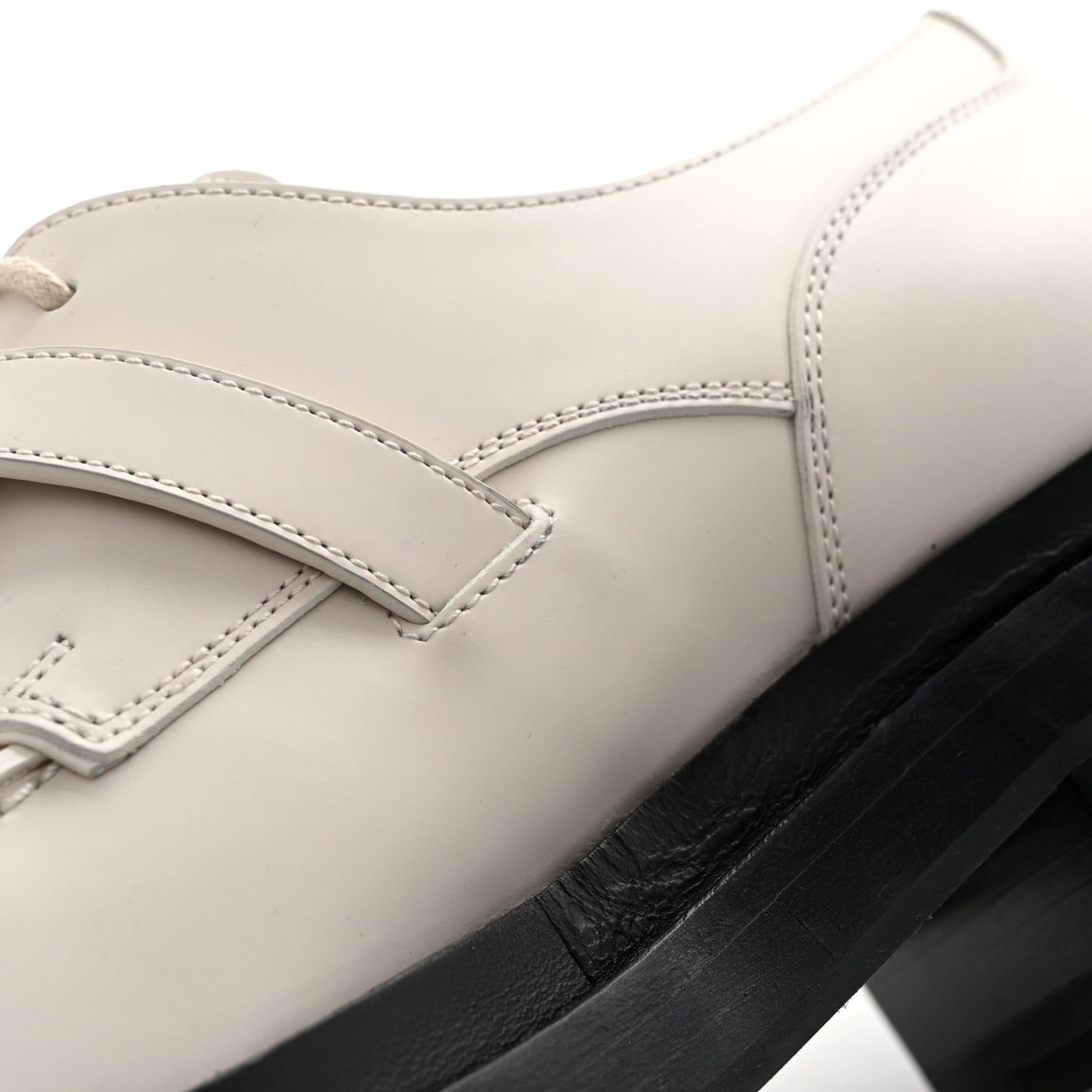 Glossed Calfskin First Derby 36.5 Beige Glaise