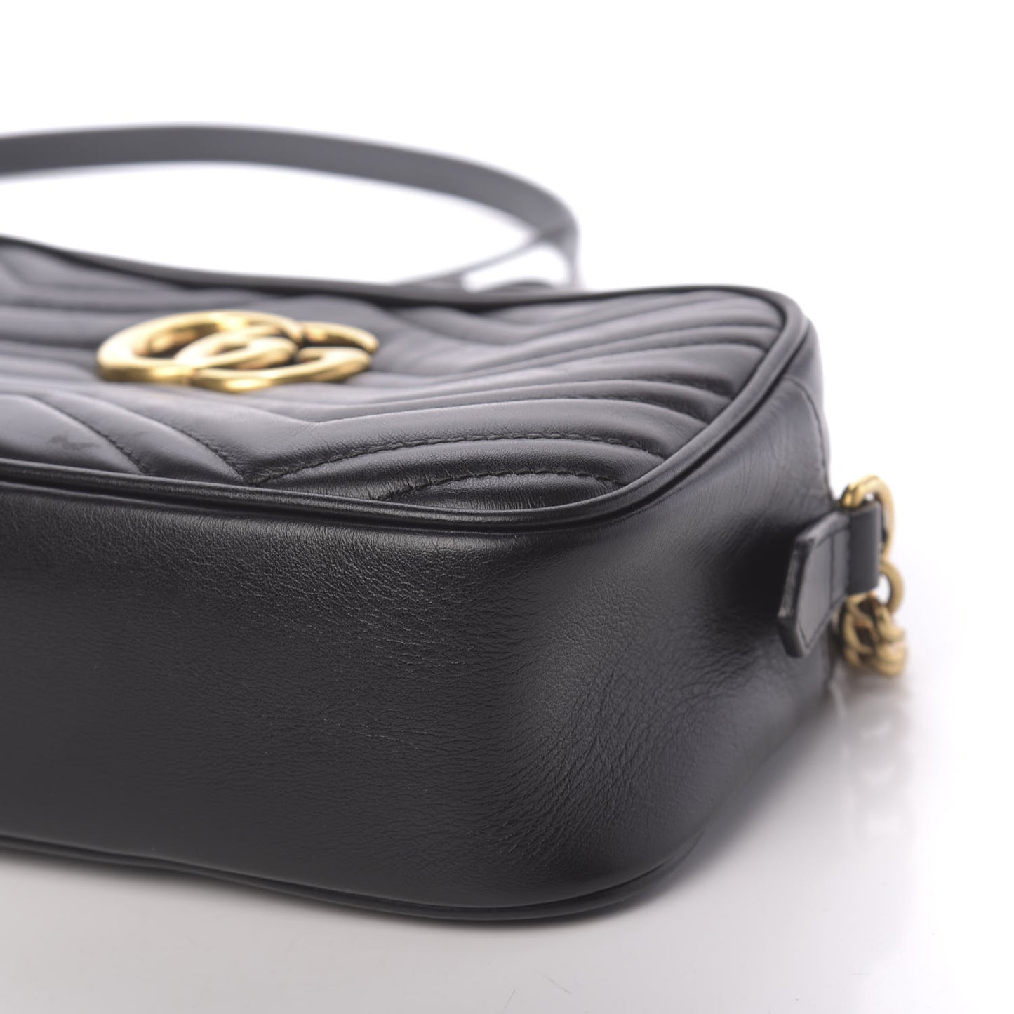 Calfskin Matelasse Small GG Marmont Chain Shoulder Bag Black
