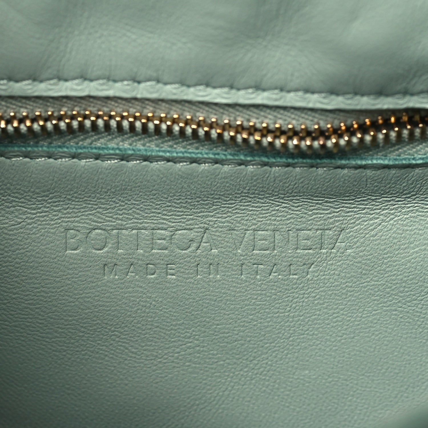 Bottega Veneta Lambskin Maxi Intrecciato Cassette Crossbody Bag New Sauge 6 of 8