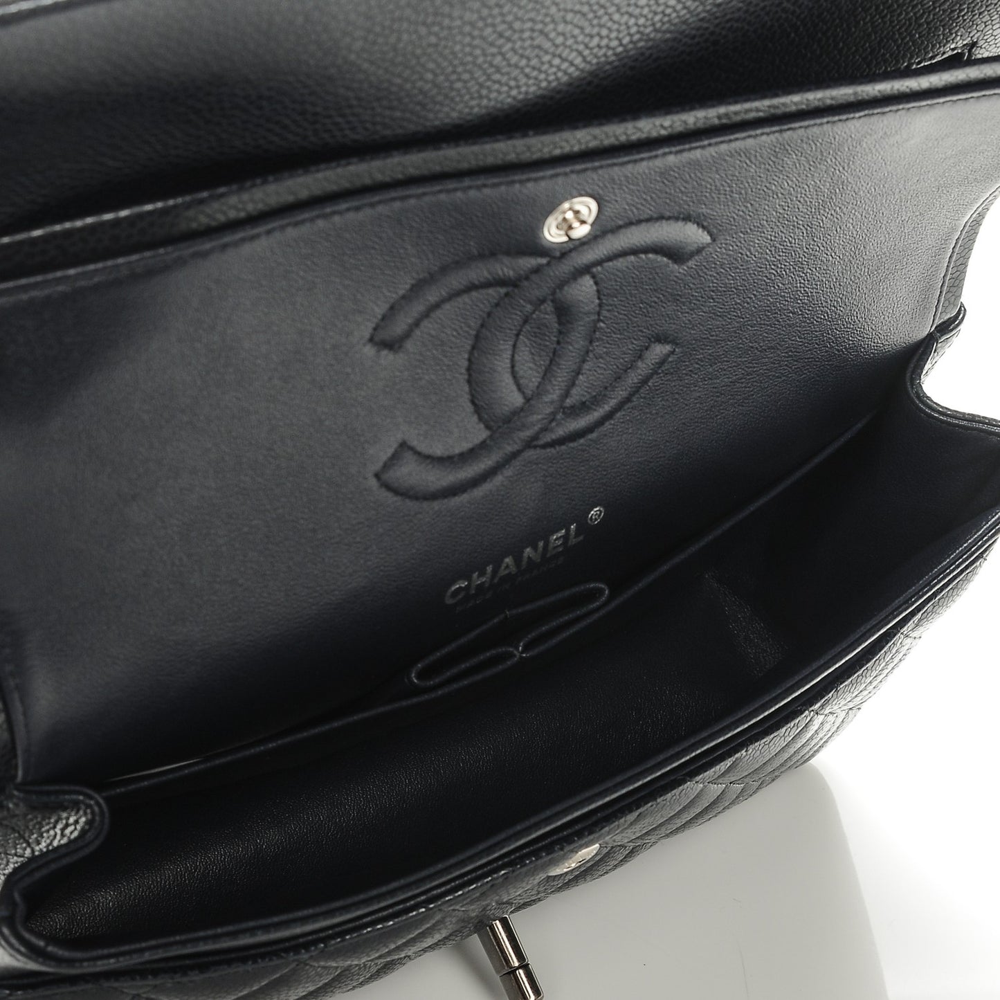 Caviar Quilted Medium Double Flap Navy