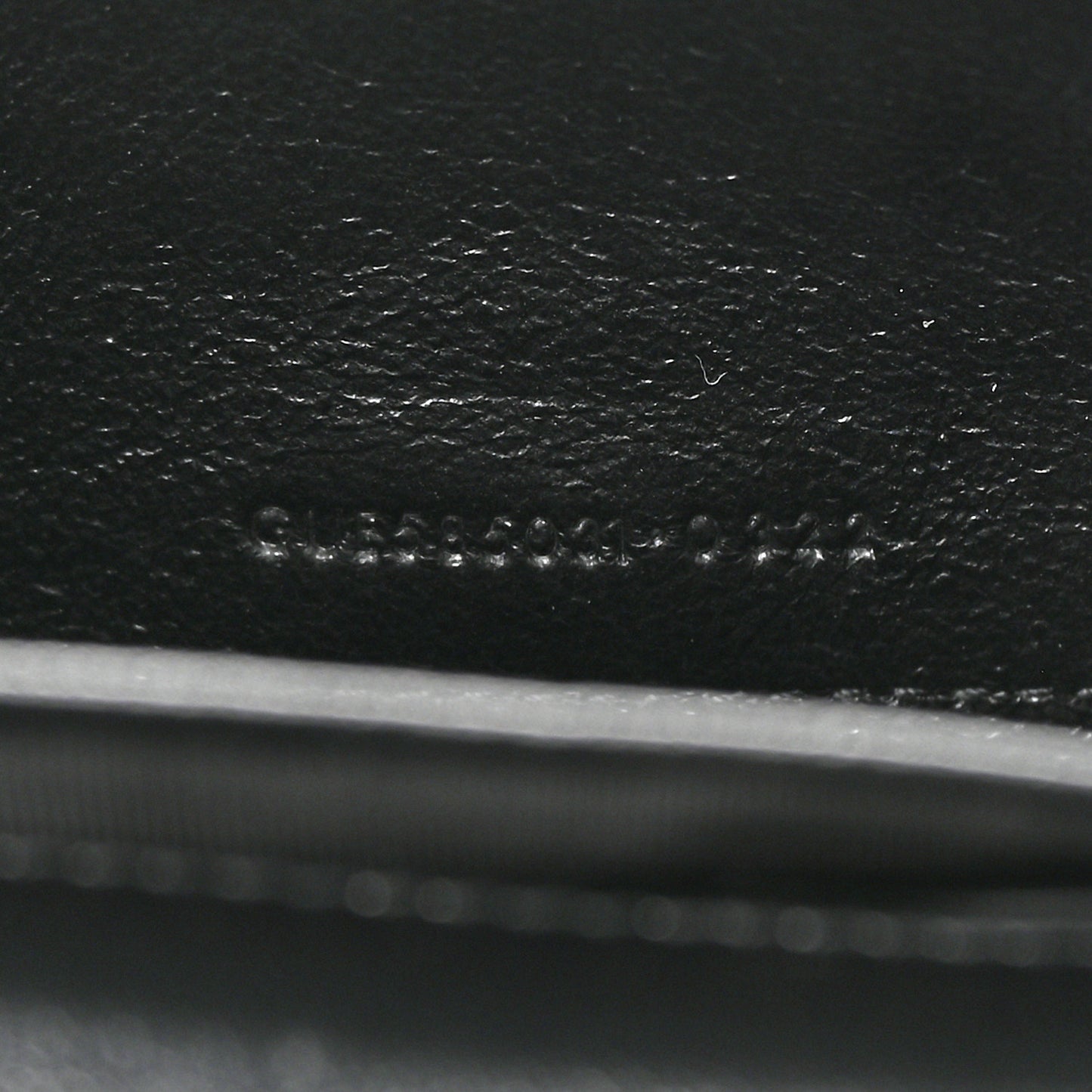 Lambskin Diamond Quilted Becky Chain Wallet Black