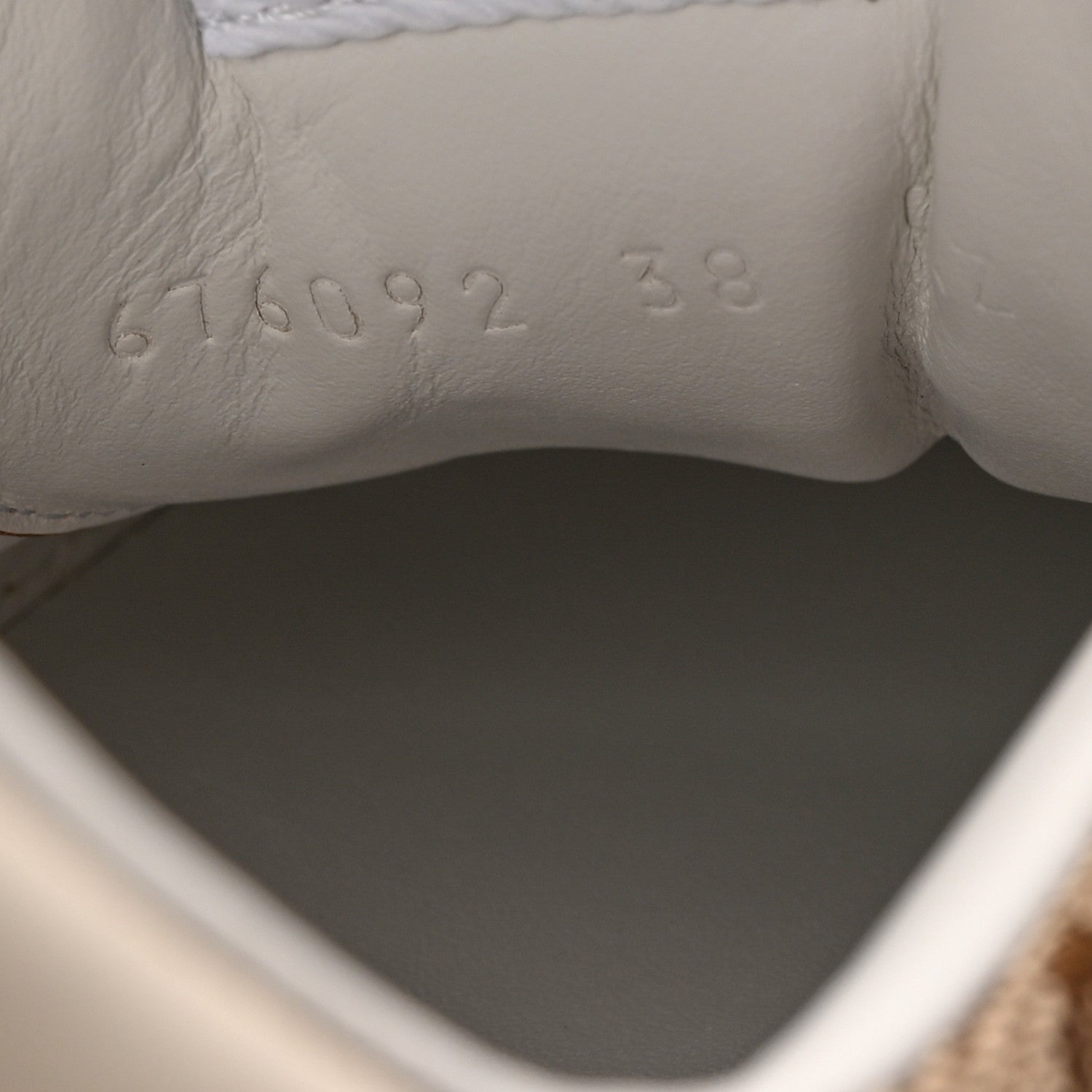 Gucci Calfskin GG Monogram Womens Platform 55mm Sneakers 38 Hezelnut Beige Ebony Mystic White 10 of 10
