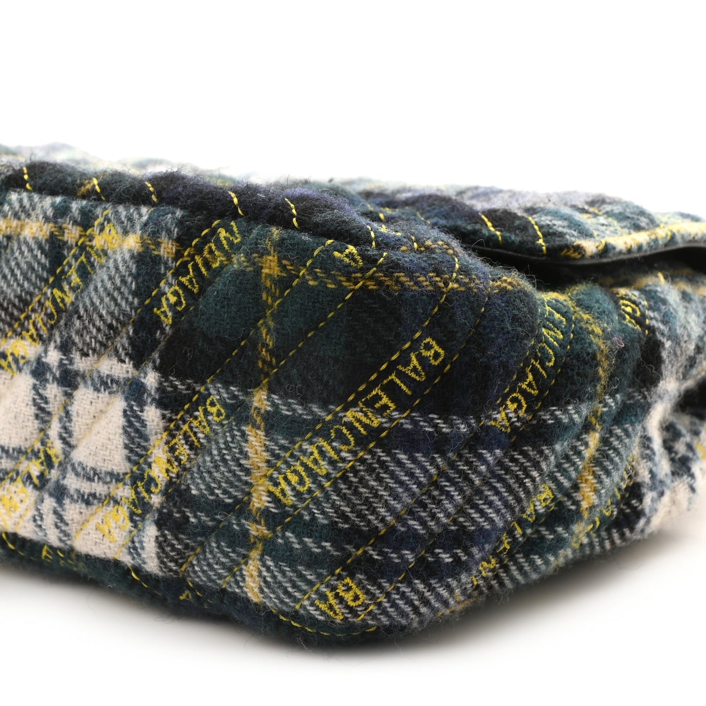 Wool Plaid Diagonal Allover Logo Matelasse M BB Round Shoulder Bag Green Blue Yellow