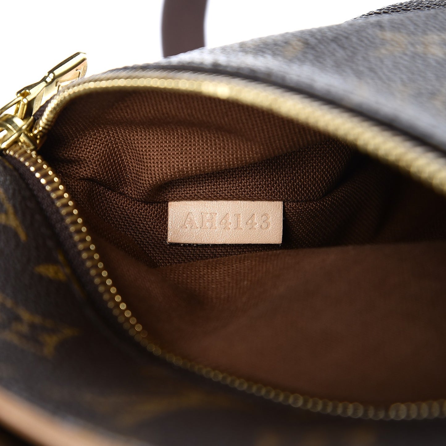 Monogram Pochette Valmy