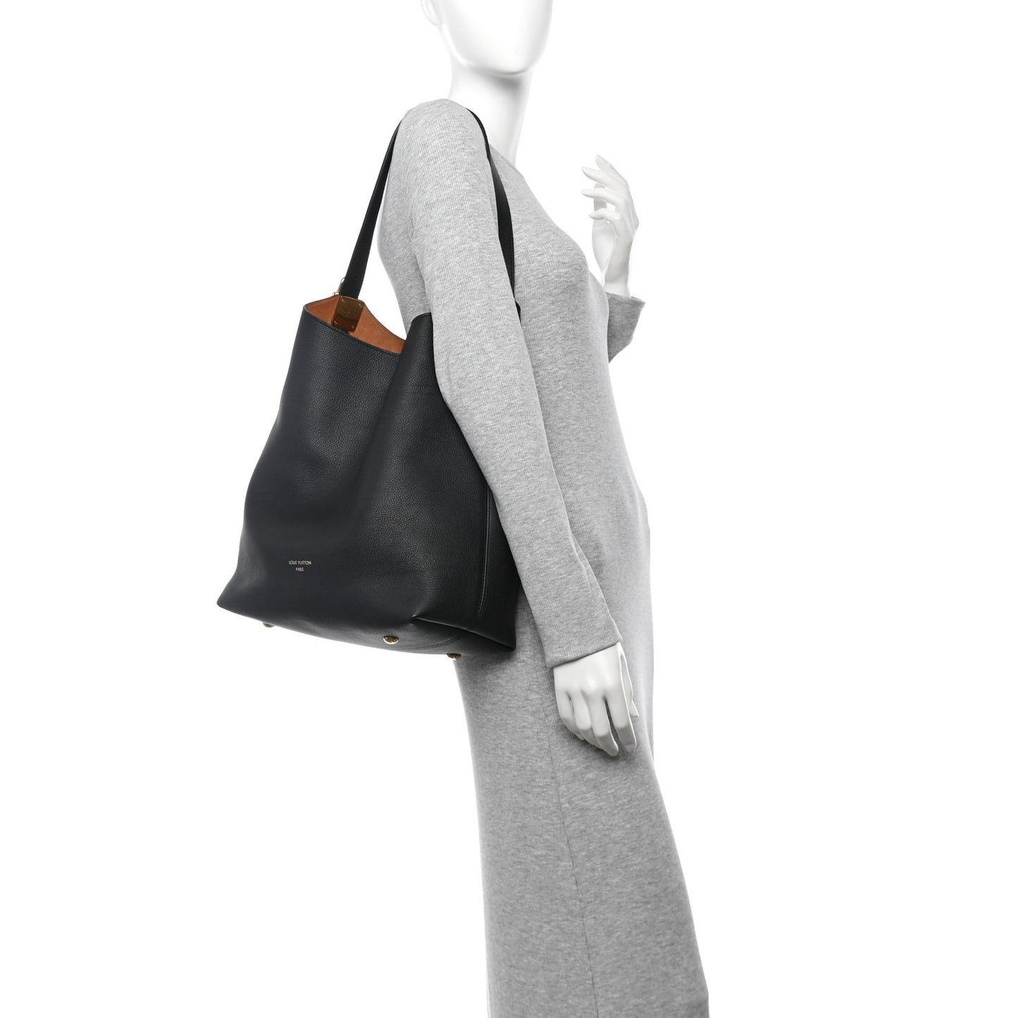Grained Calfskin Low Key Hobo MM Black