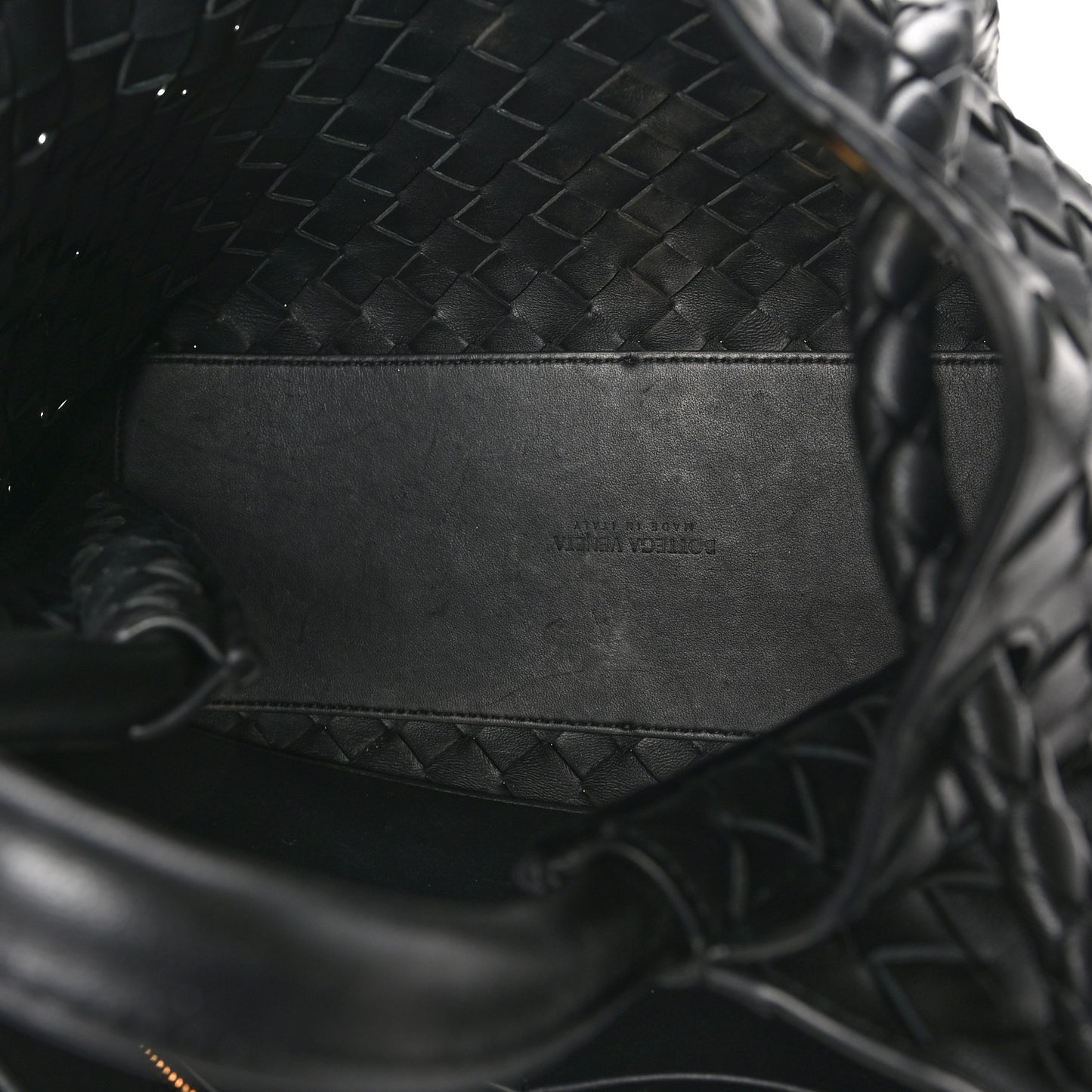 Nappa Intrecciato Medium Andiamo Shoulder Bag Black