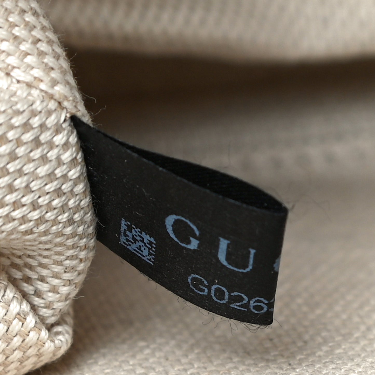 Pebbled Calfskin Small Soho Disco Bag Black