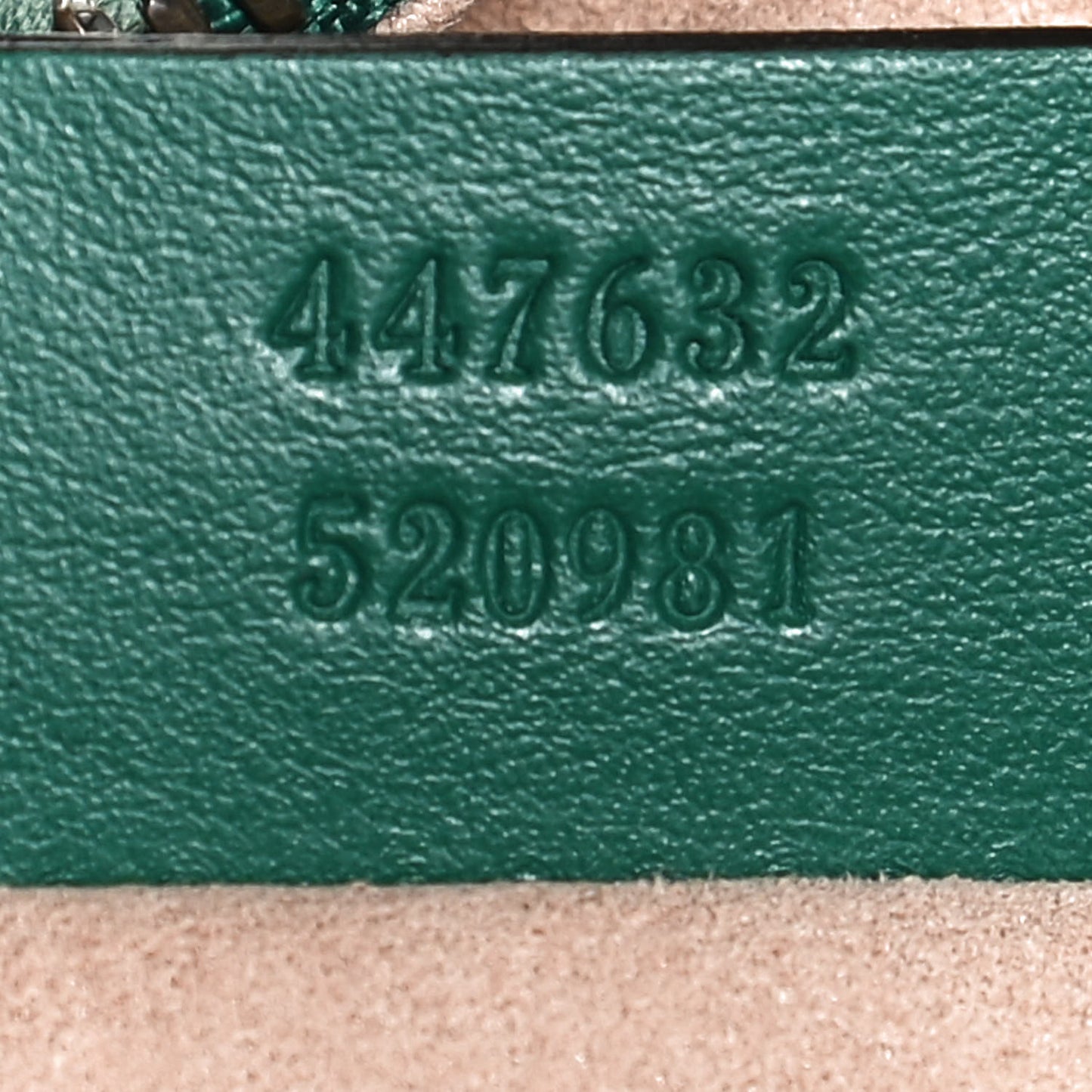 Calfskin Matelasse Small GG Marmont Chain Shoulder Bag Emerald Green
