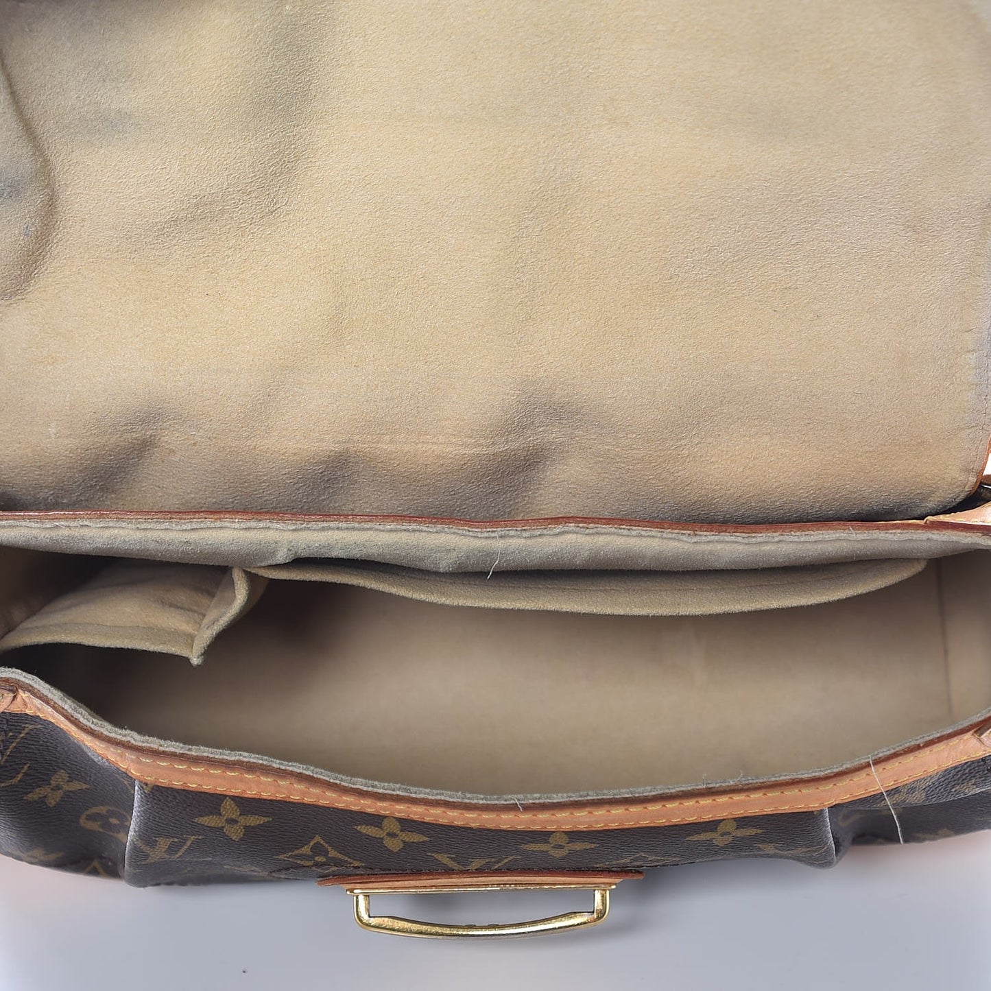 Monogram Beverly MM