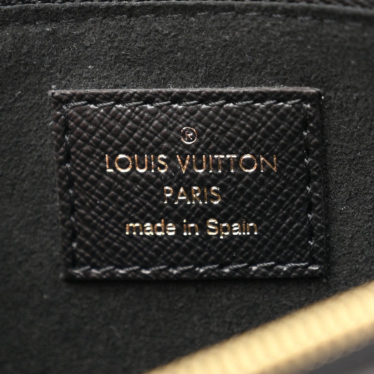 Louis Vuitton Monogram Giant Jungle Pochette Double Zip Black 6 of 9