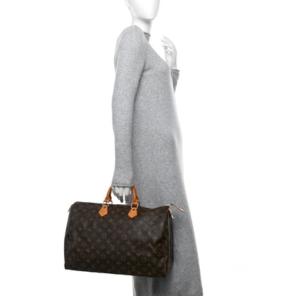 Louis Vuitton Monogram Speedy 40 2 of 17