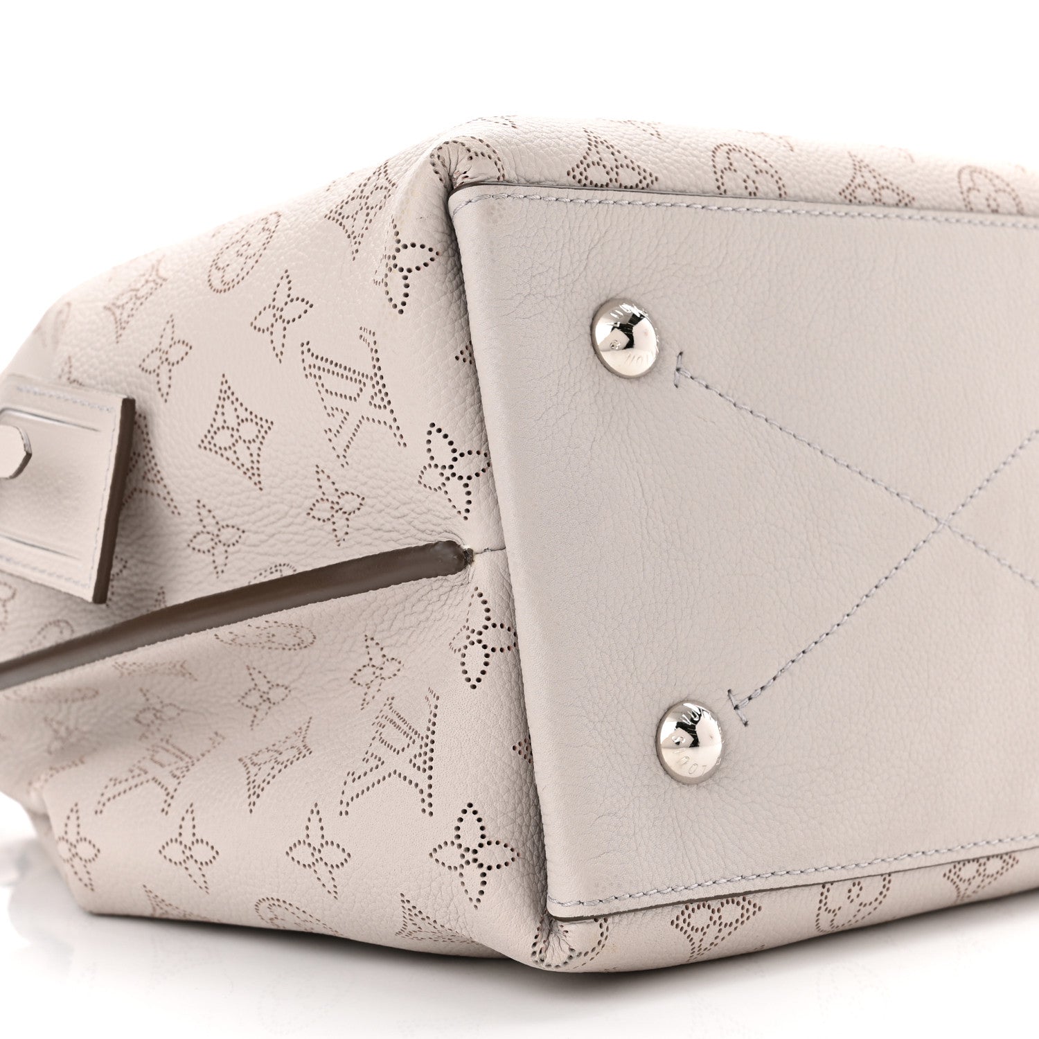 Louis Vuitton Mahina Muria Snow White 9 of 11