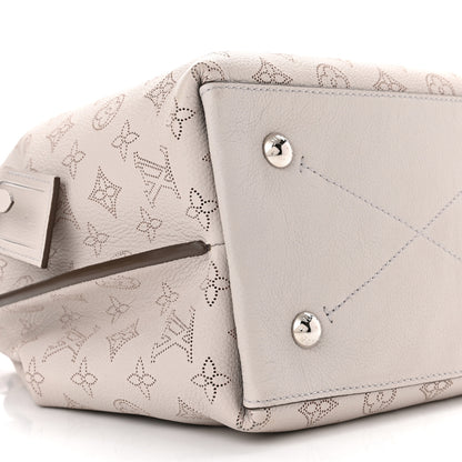 Louis Vuitton Mahina Muria Snow White 9 of 11
