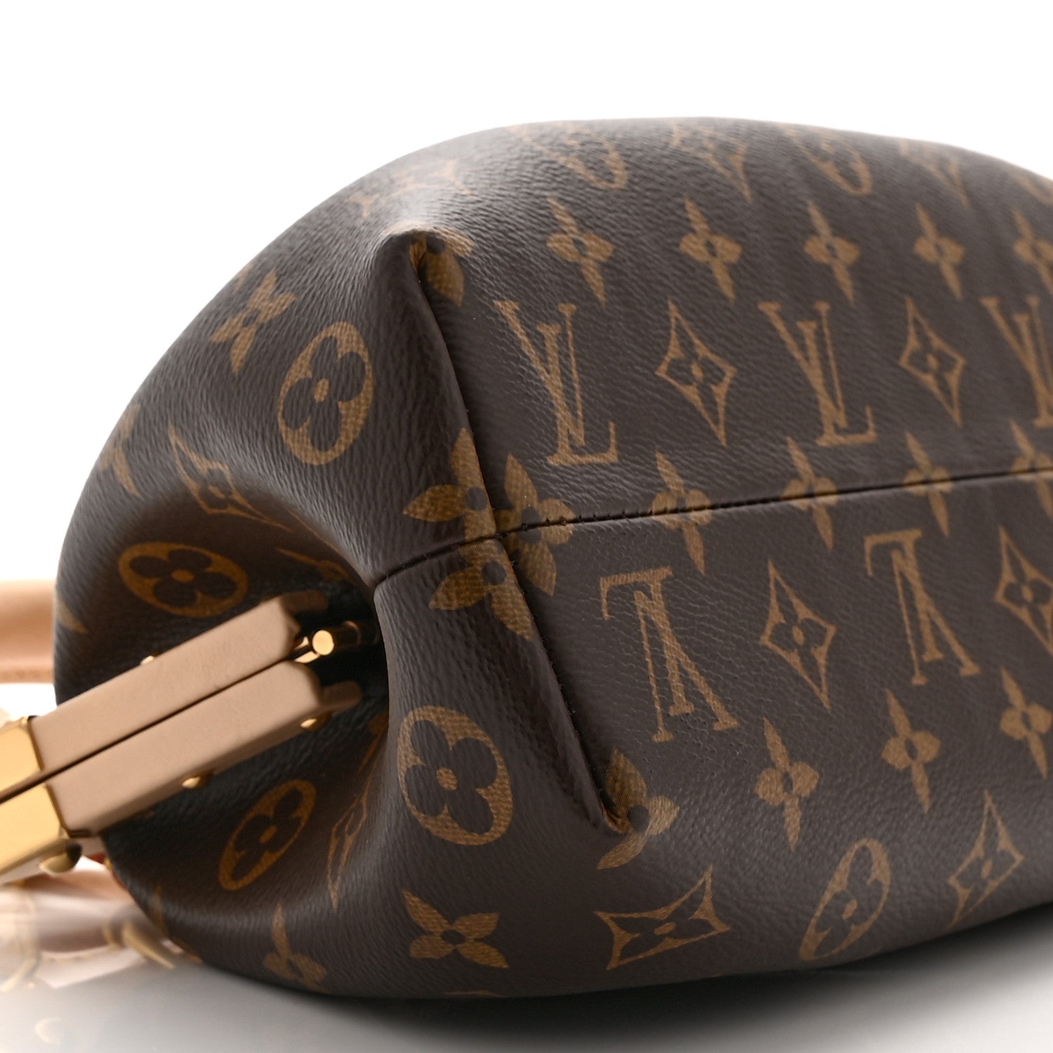 Louis Vuitton Monogram Clutch 8 of 9