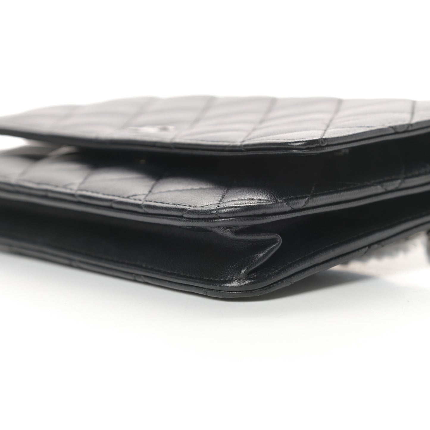 Lambskin Quilted Wallet On Chain WOC Black