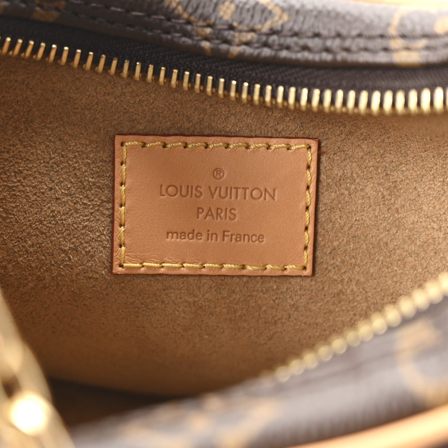 Monogram Loop