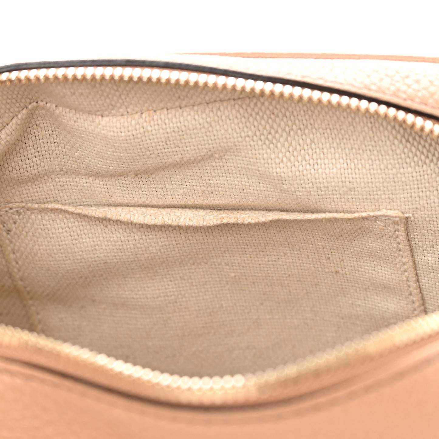 Pebbled Calfskin Small Soho Disco Bag Camelia