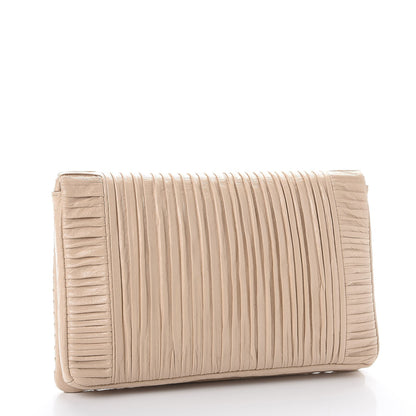 Chanel Crumpled Calfskin Coco Pleats Clutch Light Beige 3 of 7