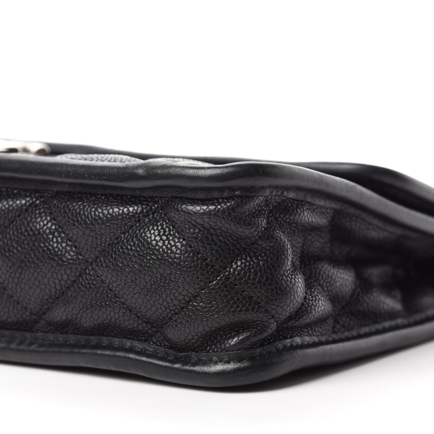 Caviar Quilted Medium French Riviera Flap Black