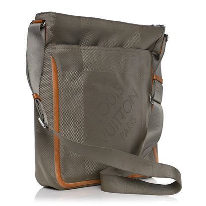 Louis Vuitton Damier Geant Compagnon Messenger Sable 4 of 26