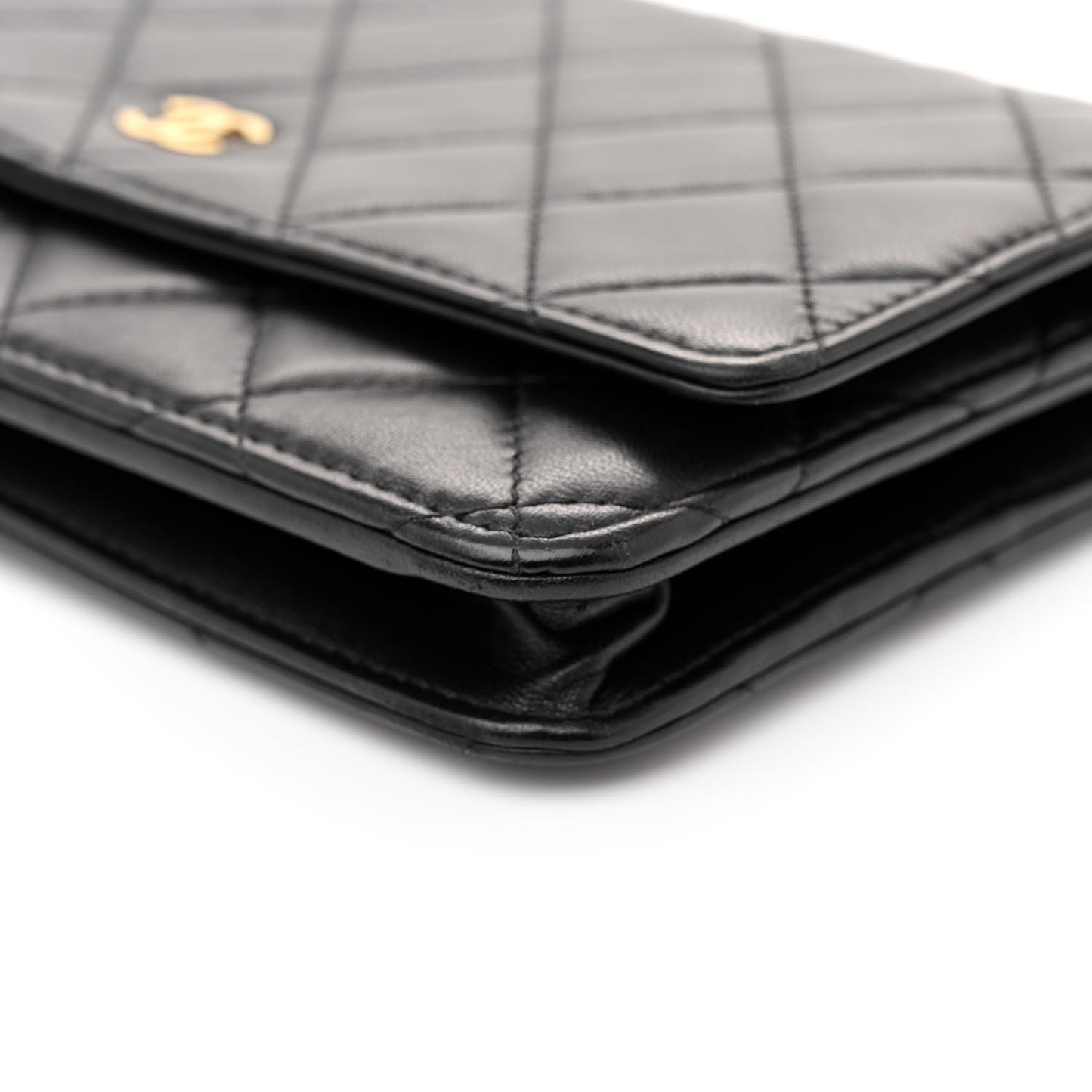 Lambskin Quilted Wallet On Chain WOC Black
