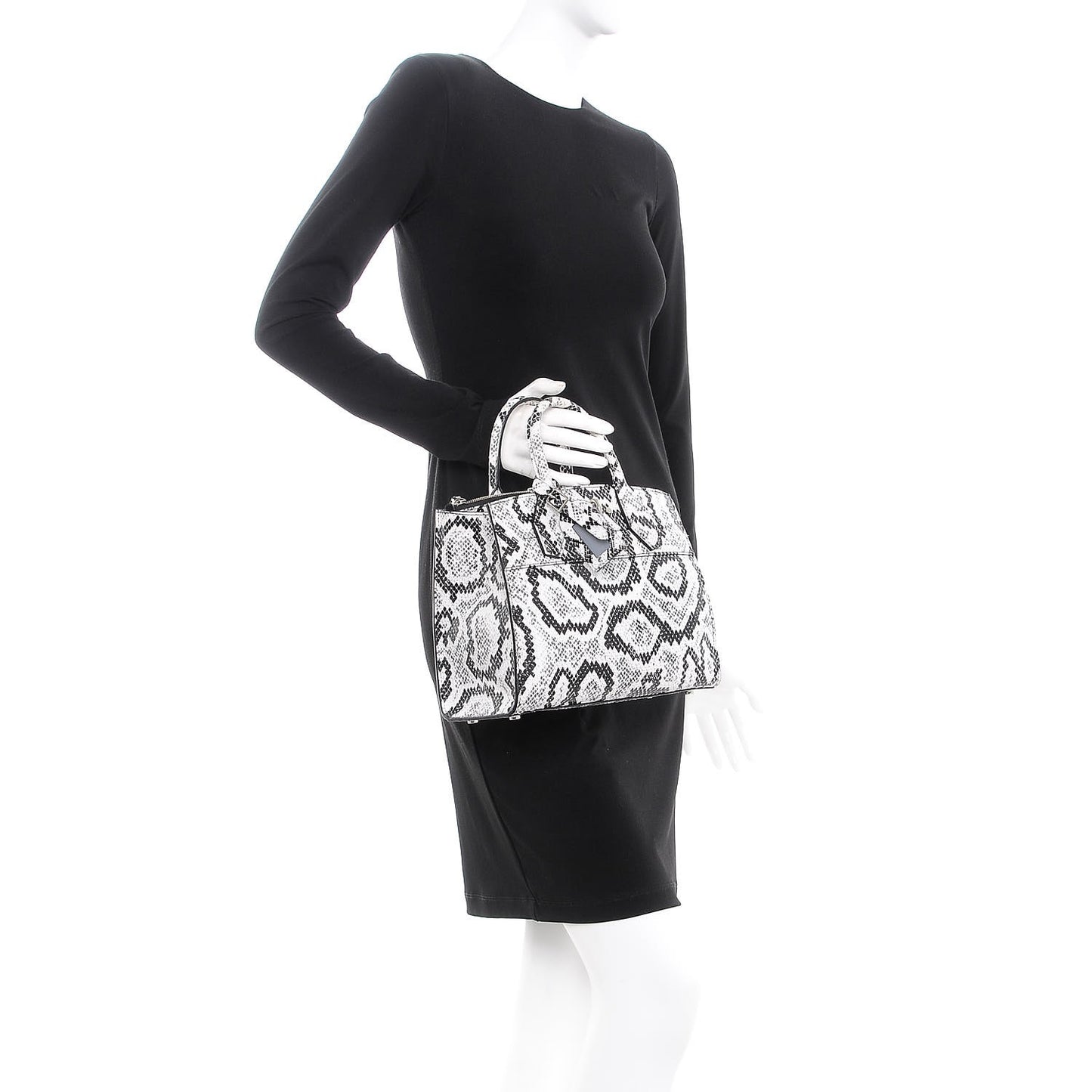 Python City Steamer PM Black White